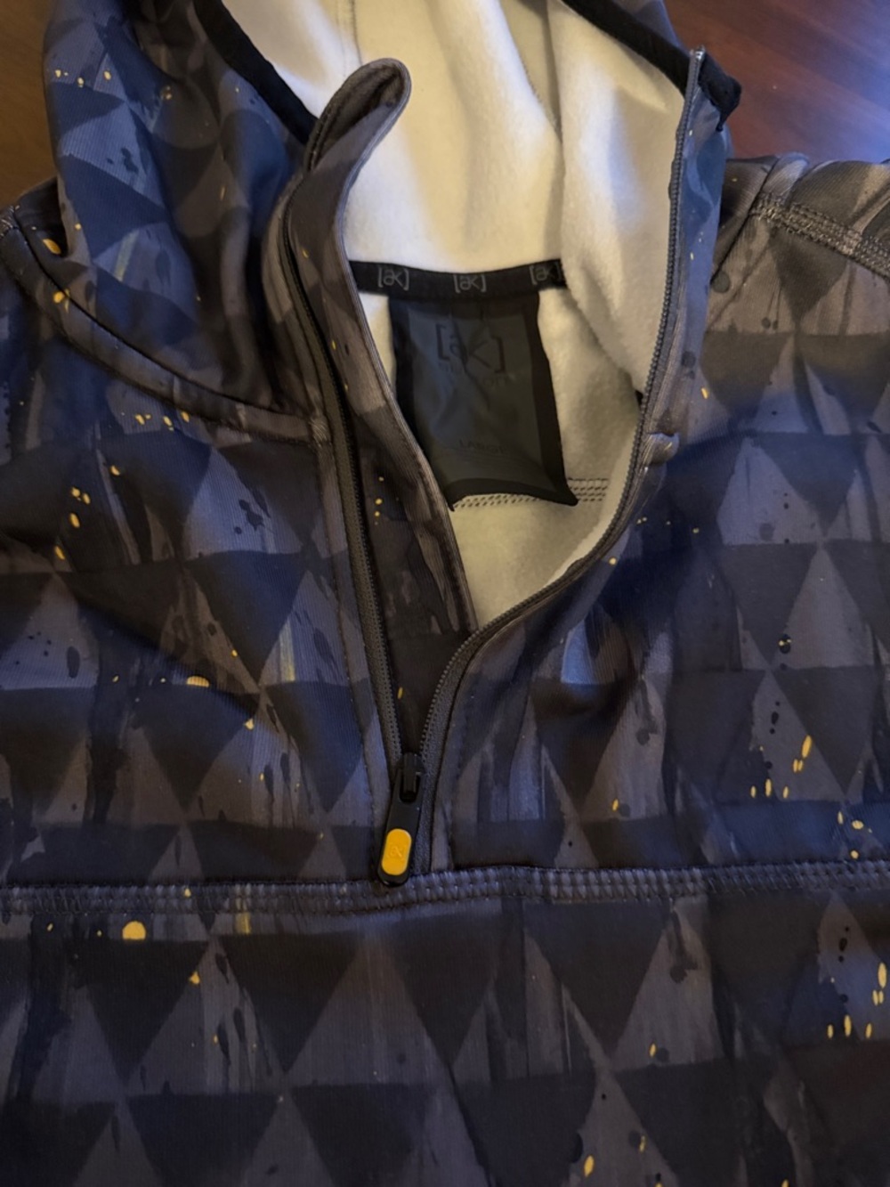 Burton Gray Pullover Hoodie with Yellow Speckle Accents - large - Picture 4 of 8